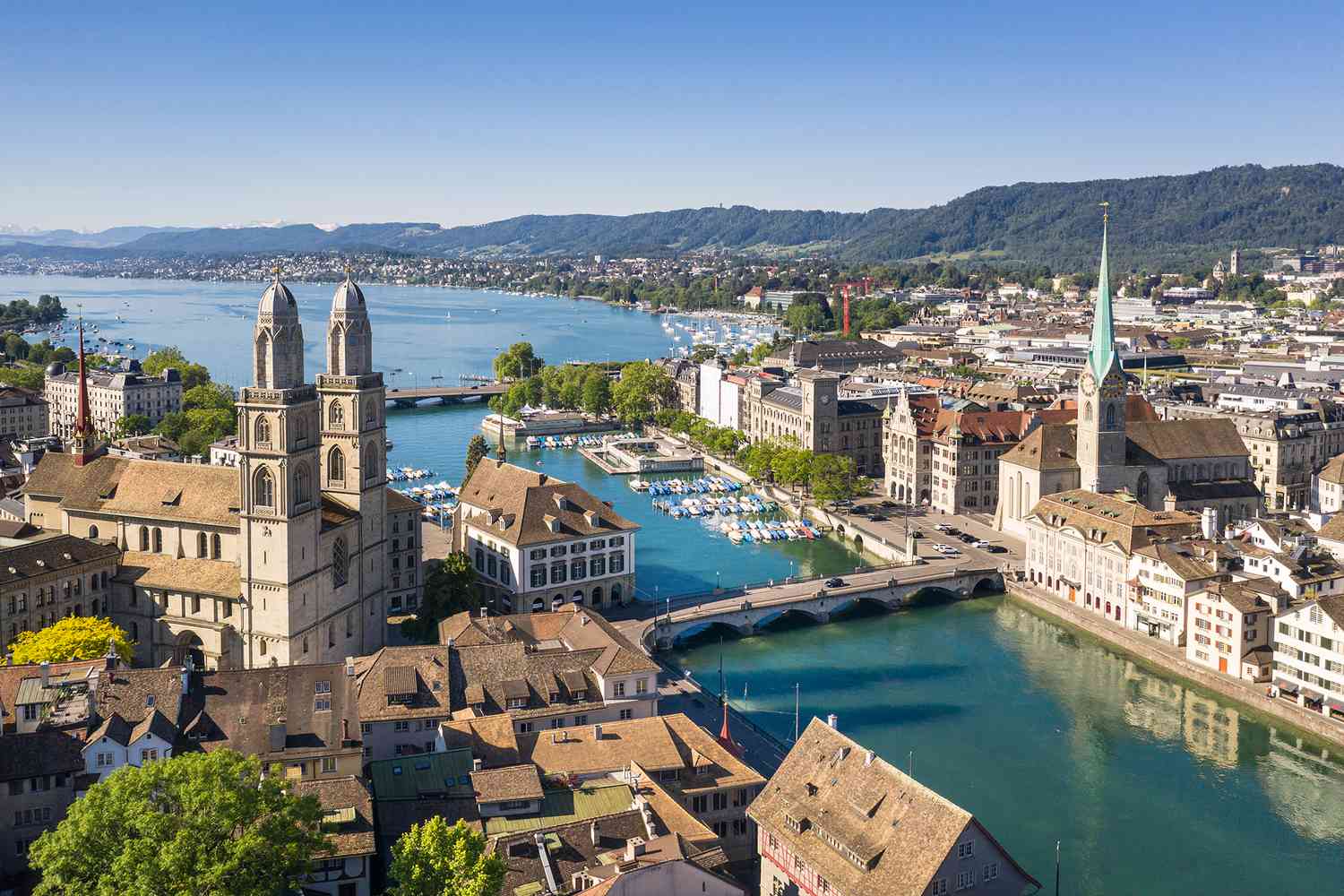 Greuzi Switzerland with Lindt Chocolate Museum 5 Days Tour Package